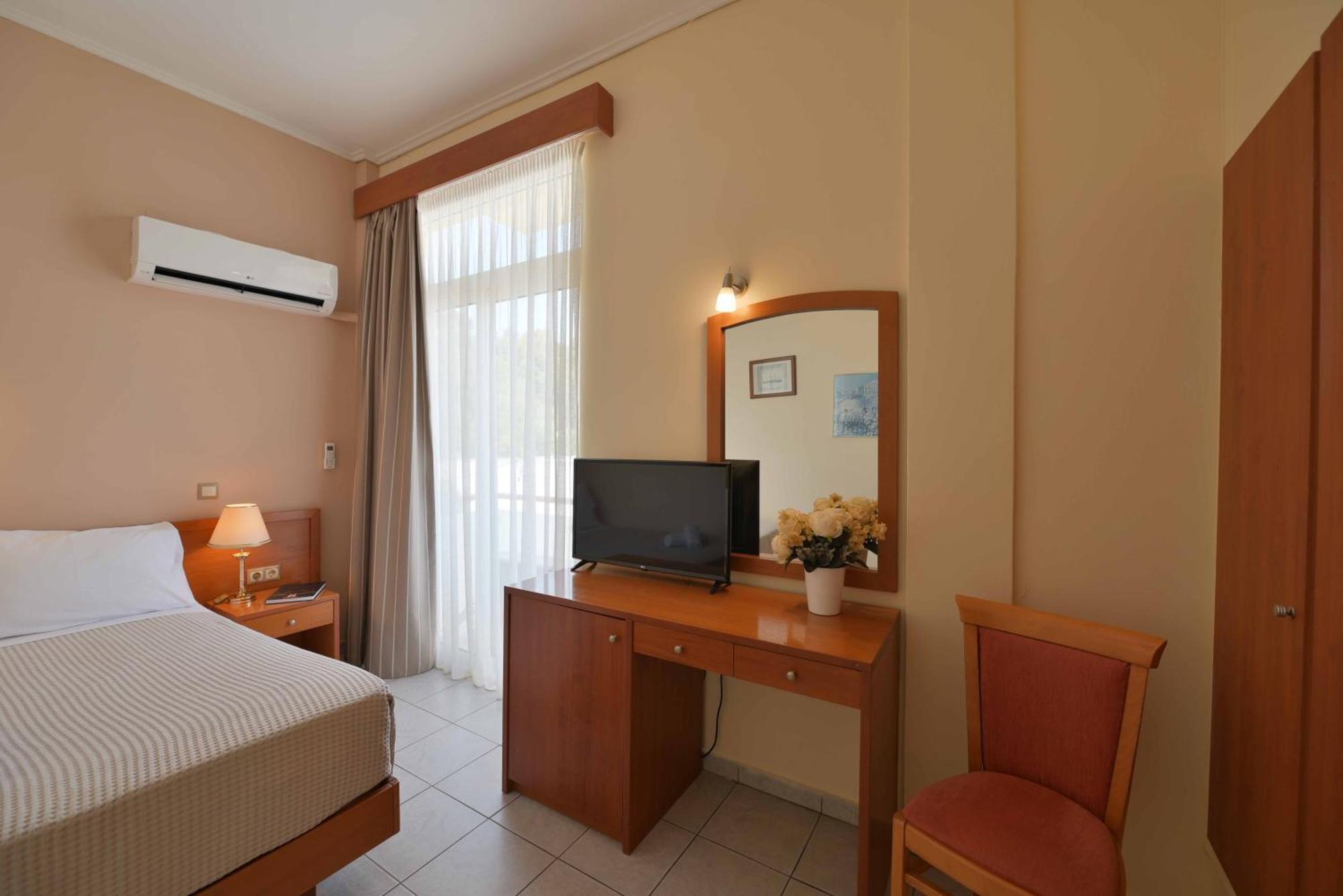 Neda Hotel Ancient Olympia Екстер'єр фото