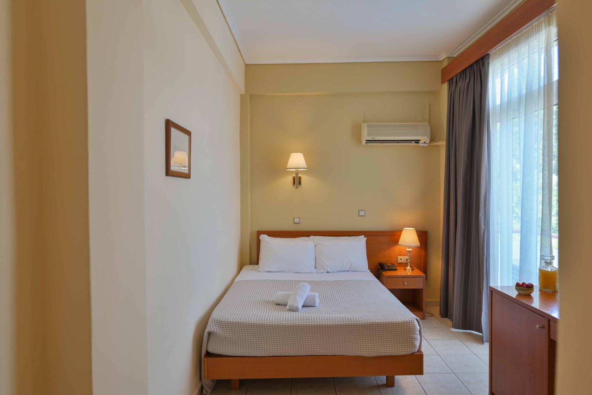 Neda Hotel Ancient Olympia Екстер'єр фото