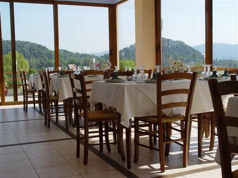 Neda Hotel Ancient Olympia Екстер'єр фото